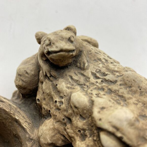 Vtg Pompadour Planter Frog w‎ Baby Figurine AF 77 Trinket Dish Faux Wood 4” - Picture 13 of 15